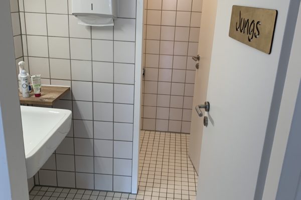 WC Herren